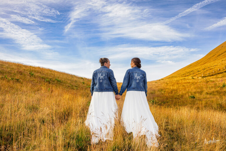 Une balade en amoureux dans la nature pour ces belles mariées