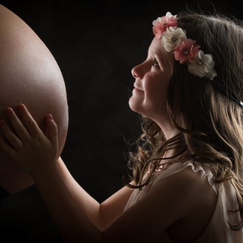 Femme enceinte et petite fille Studio Martin Morel photographe grossesse Grenoble